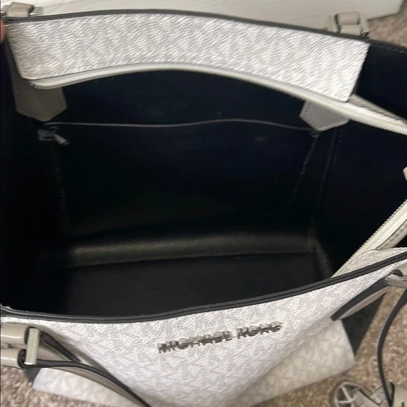 Michael Kors Black and White Purse - Picture 7 of 13